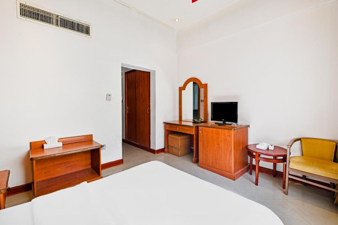 Oyo 118 Revira Hotel Al-Manamah Bagian luar foto