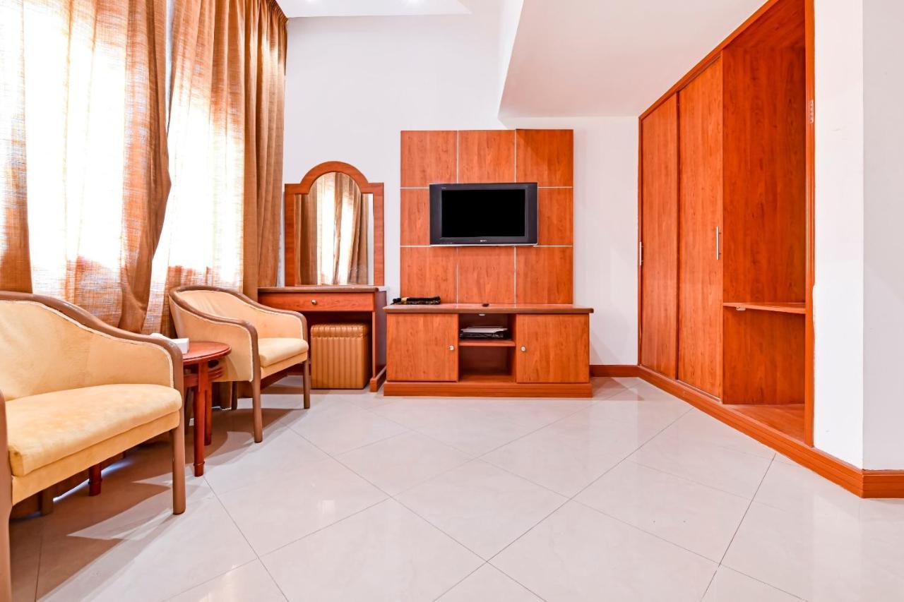 Oyo 118 Revira Hotel Al-Manamah Bagian luar foto