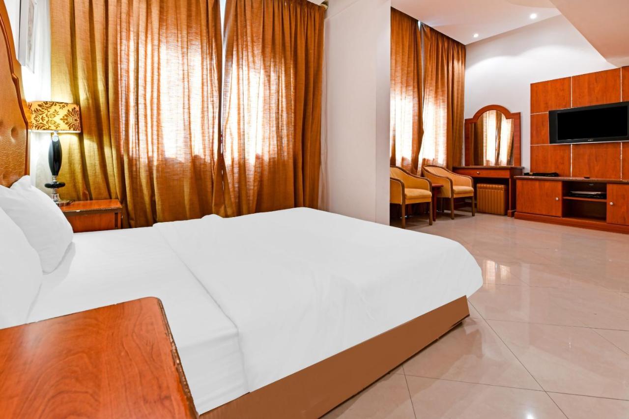 Oyo 118 Revira Hotel Al-Manamah Bagian luar foto