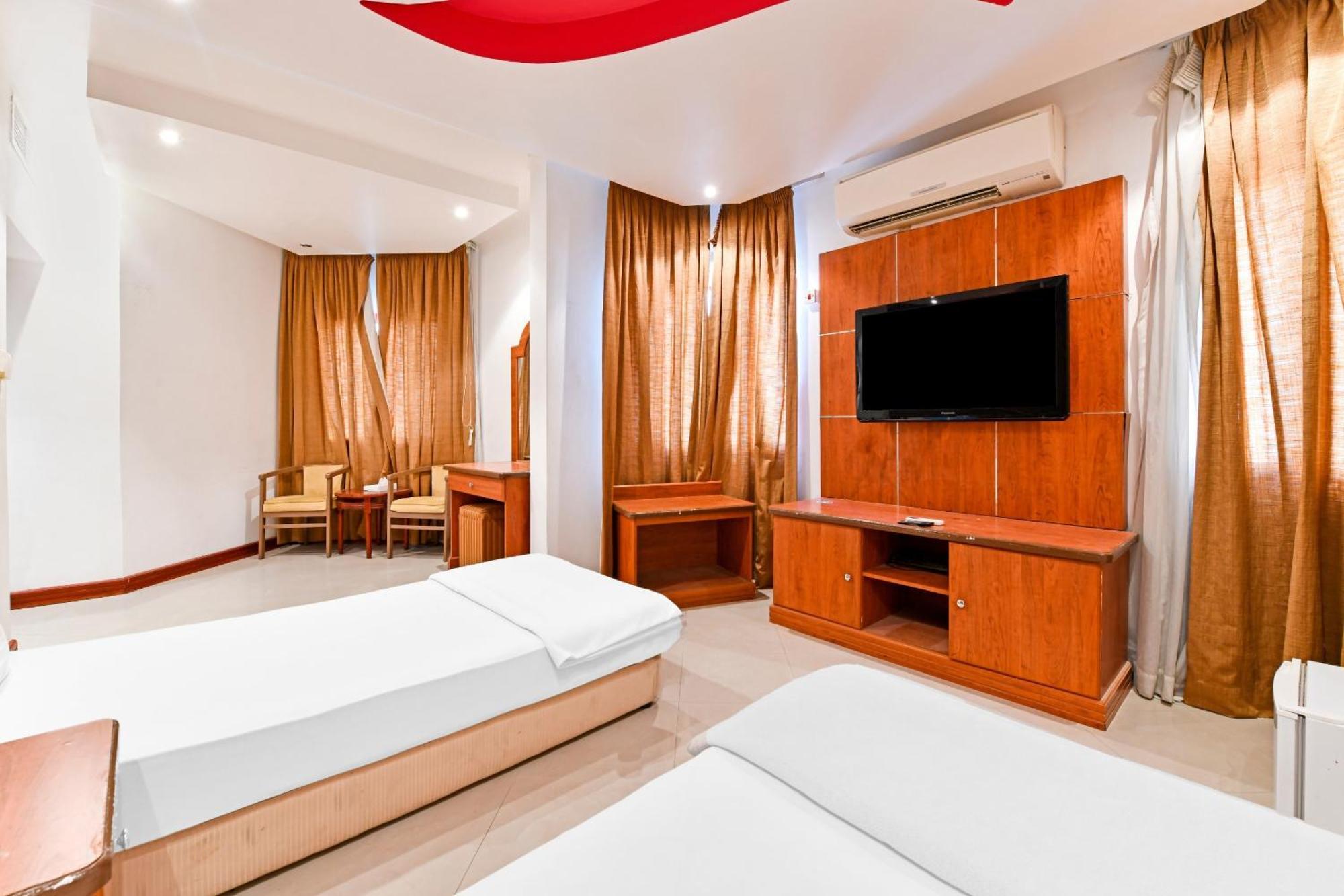 Oyo 118 Revira Hotel Al-Manamah Bagian luar foto